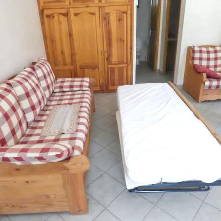 Appartement Paisible A Saint-Crepin Avec Vue Sur La Montagne Exterior foto